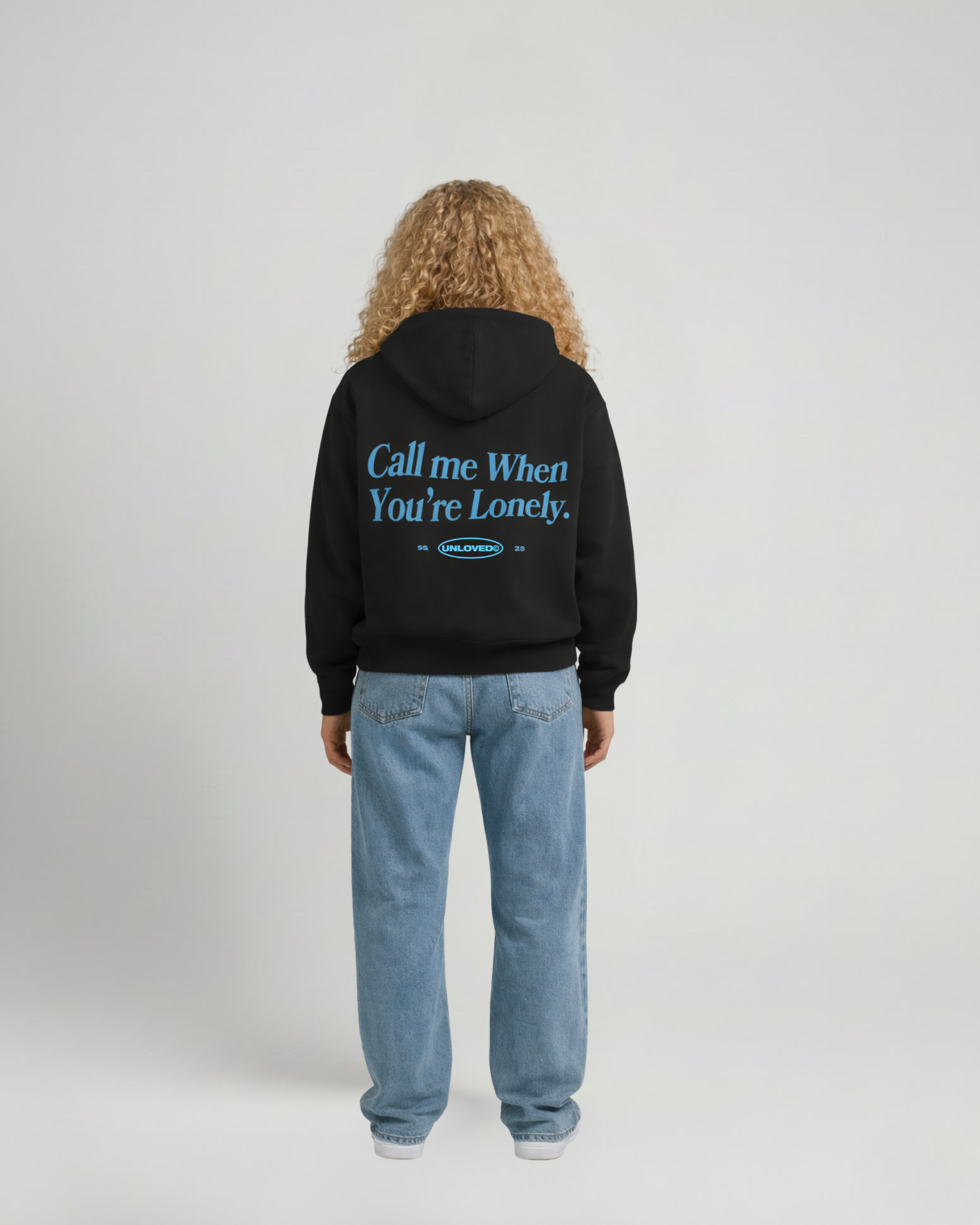 Call Me boxy hoodie nera